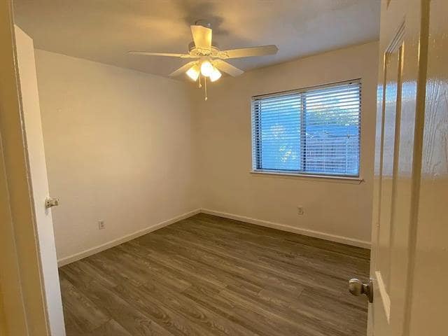 Foto del edificio - 3501 Gatewood Ln