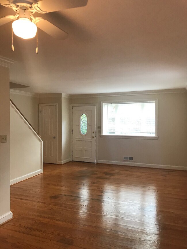 Photo - 631 N Nelson St Townhome