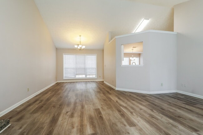 Foto del edificio - 1212 Shade Ct