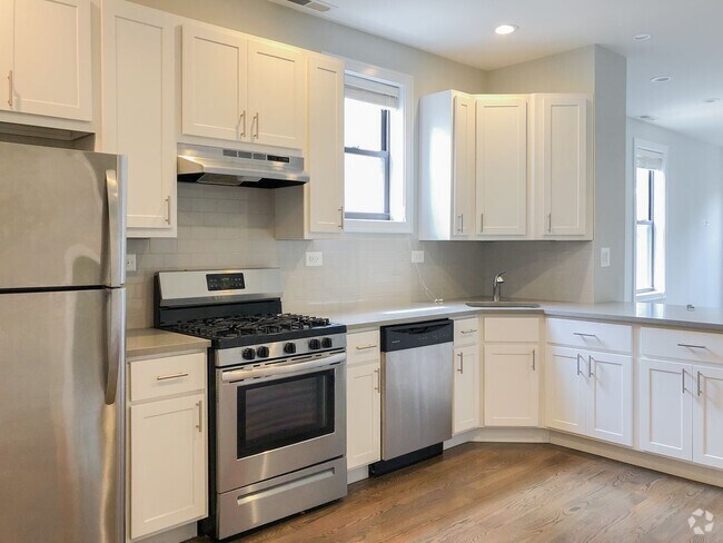 Building Photo - 1208 W Wrightwood Ave