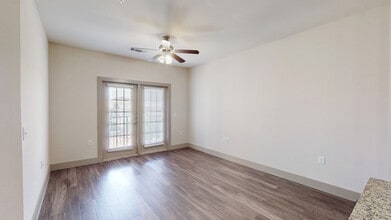 Interior Photo - Villaggio