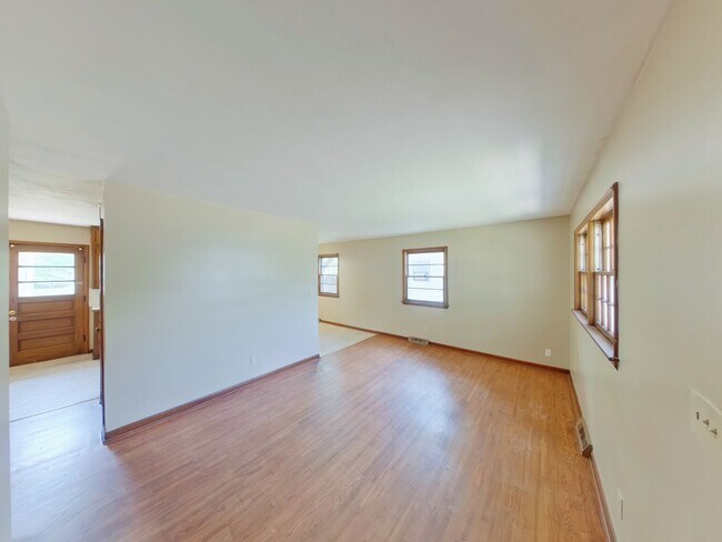 Foto del edificio - 2321 W Sunnybrook St