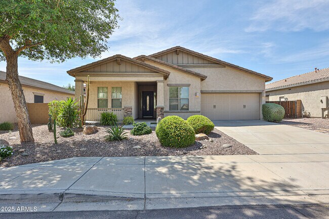 Building Photo - 30870 N 125th Dr
