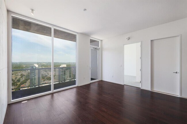 Foto del edificio - 301 West Ave
