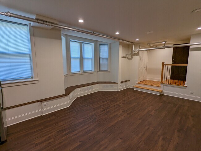 Foto del edificio - 4847 N. Kimball