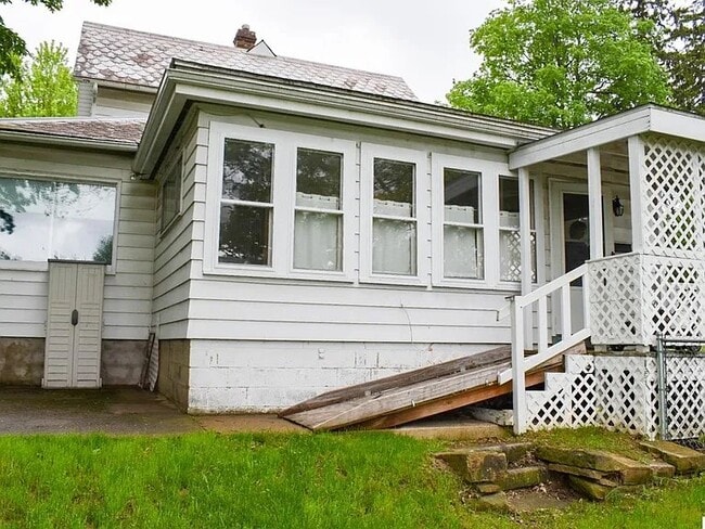 Building Photo - 116 Wooster Rd