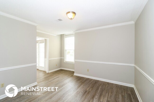 Foto del edificio - 6753 Devenshire Ln