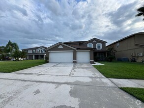 Building Photo - 1019 Horseshoe Falls Dr