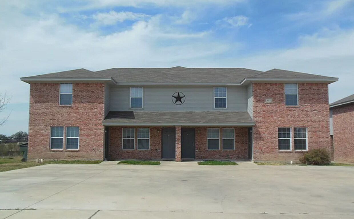 Primary Photo - 3603 Malibu Ln