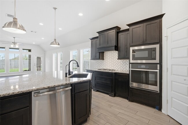 Building Photo - 20427 Noble Arabian Dr