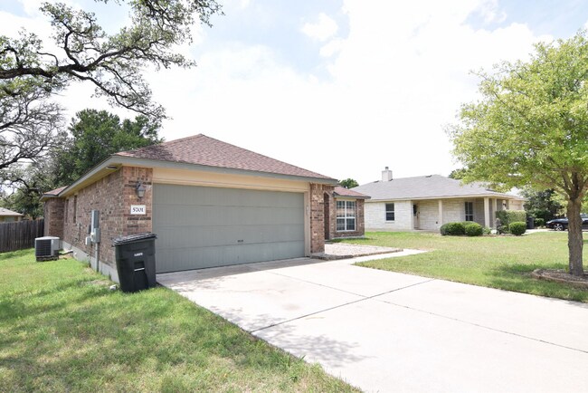 Building Photo - 5701 Southern Belle Dr