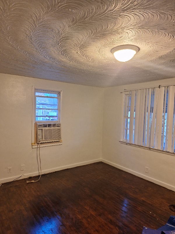 Photo - 2315 Bolton St House