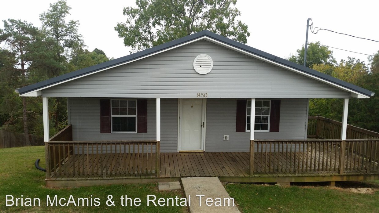 Foto principal - 3 br, 2 bath House - 950 Kingsport Hwy.