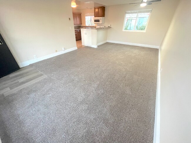 Foto del edificio - 931 W 19th St