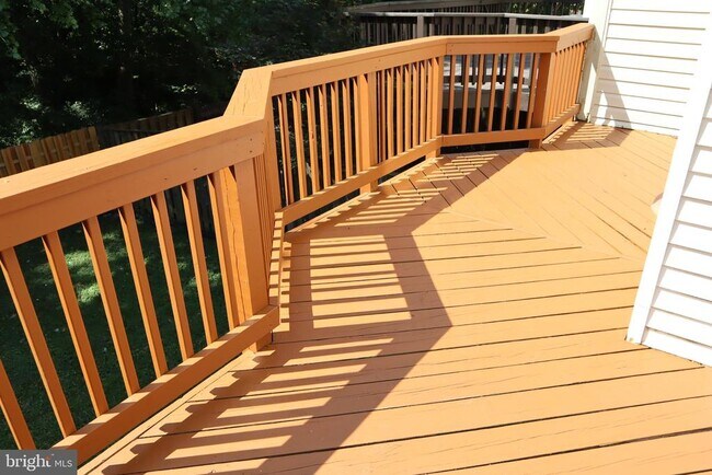 Foto del edificio - 1831 Tufa Terrace