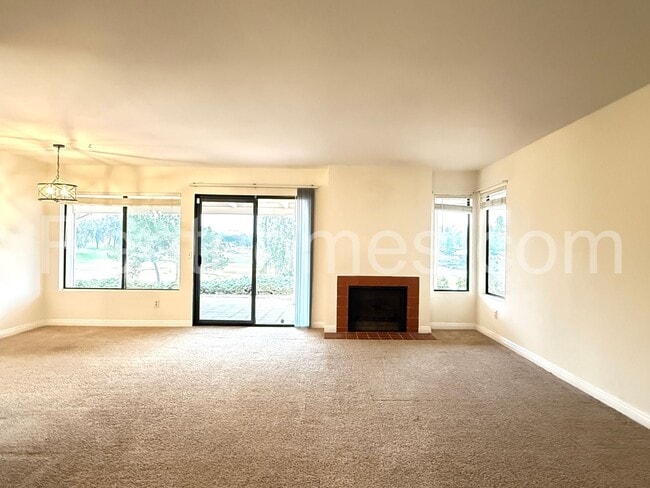 Building Photo - 12817 Camino Emparrado