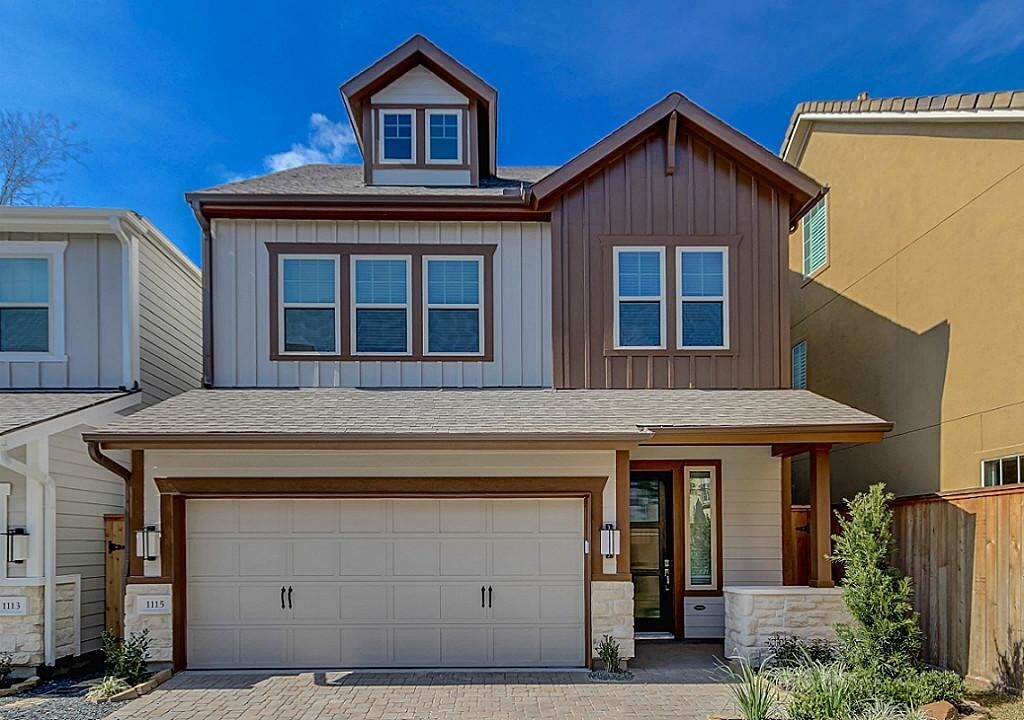 Foto principal - 1115 Oakwood Pass Ct
