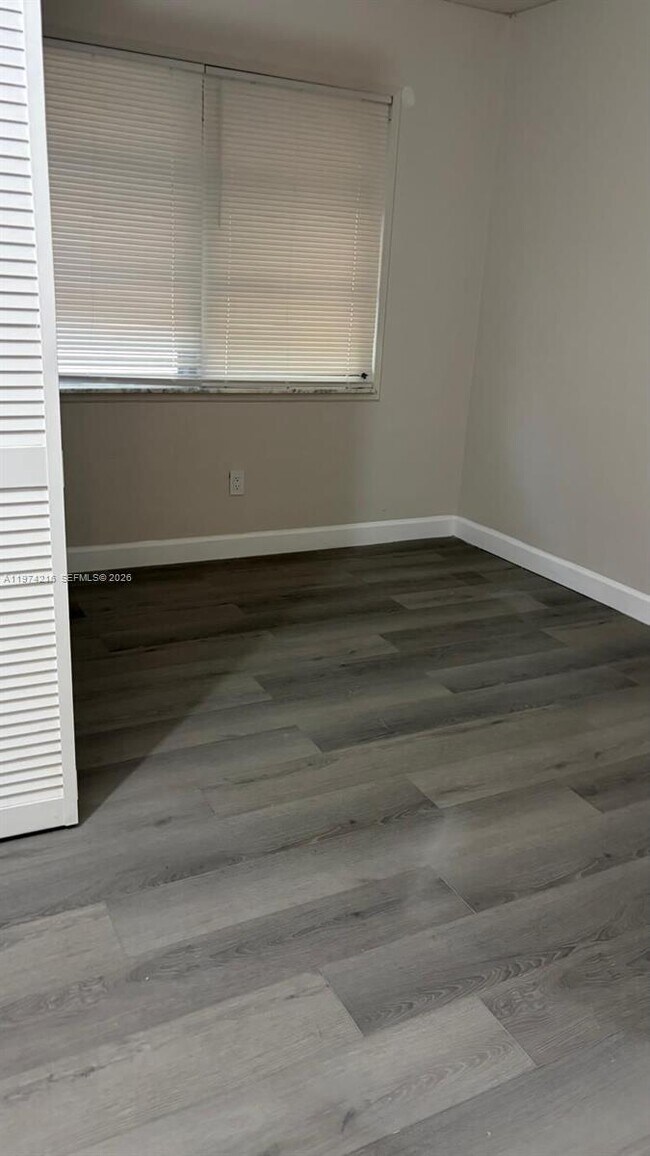 Foto del edificio - 709 NW 1st St