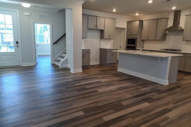 Building Photo - 324 Natsam Wds Wy