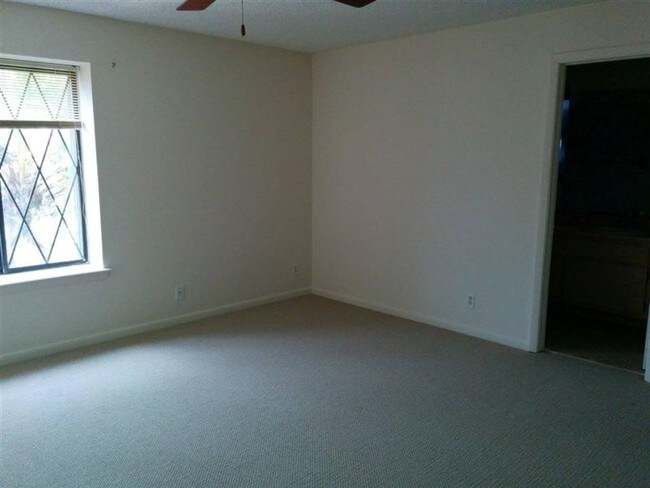 Foto del edificio - 9116 NW 44th Ct