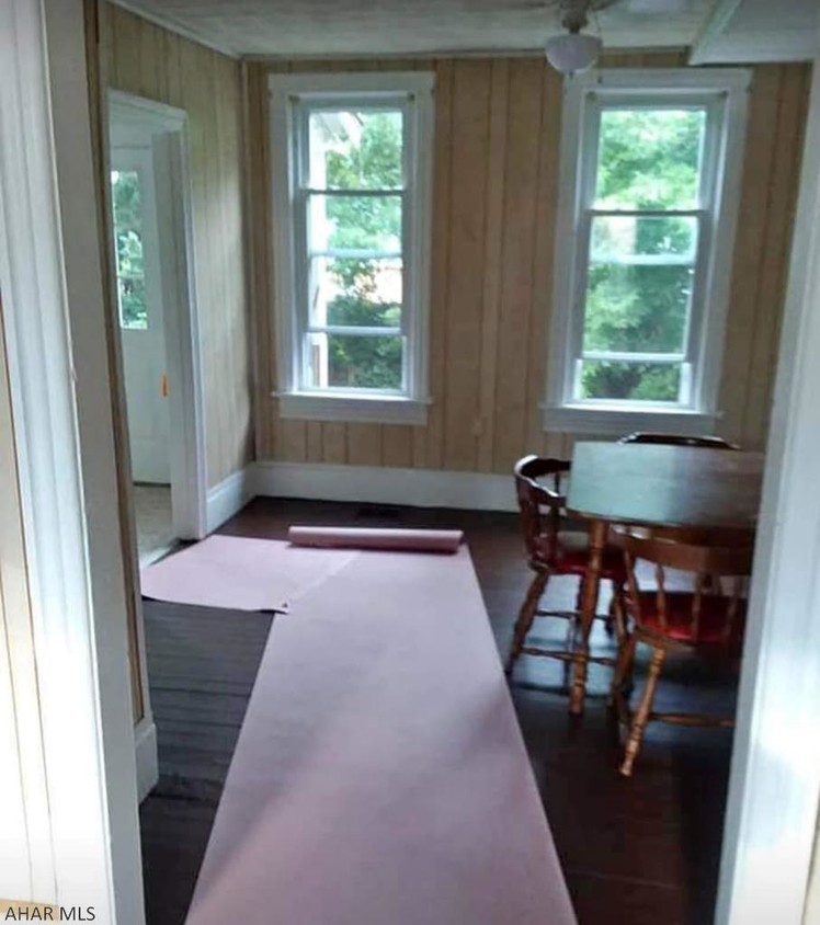 Foto principal - 20 N Hopewell St
