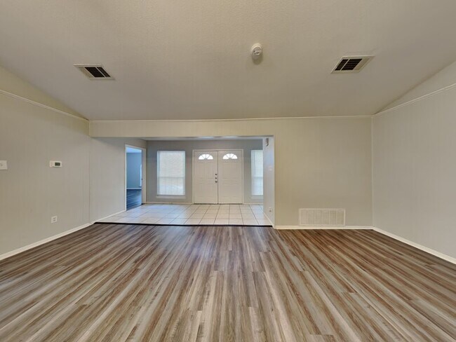 Foto del edificio - 1505 Wade Dr