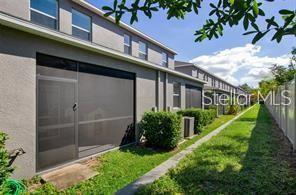 Foto del edificio - 10643 Lake Montauk Dr