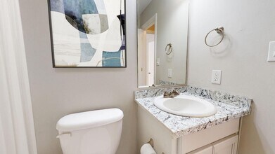 Interior Photo - Sun Valley Apartments