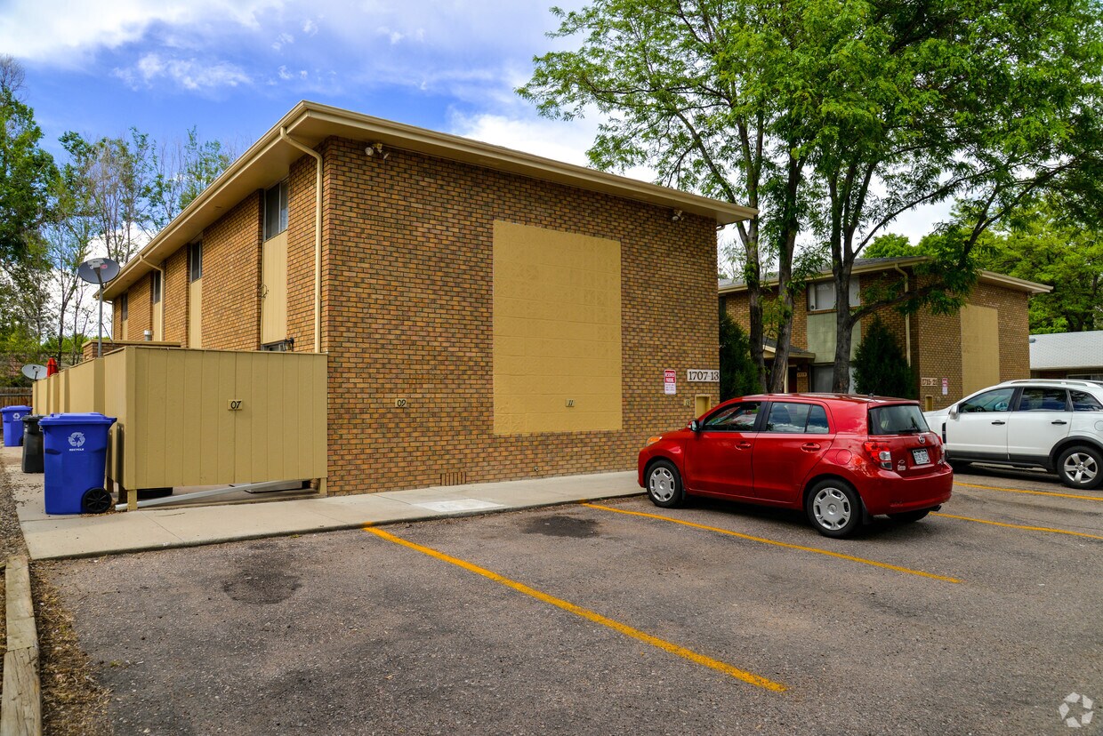 Foto del edificio - 1707-1721 E 16th St
