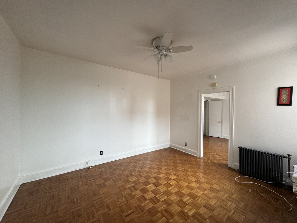 Living room - 42 Van Wagenen Ave