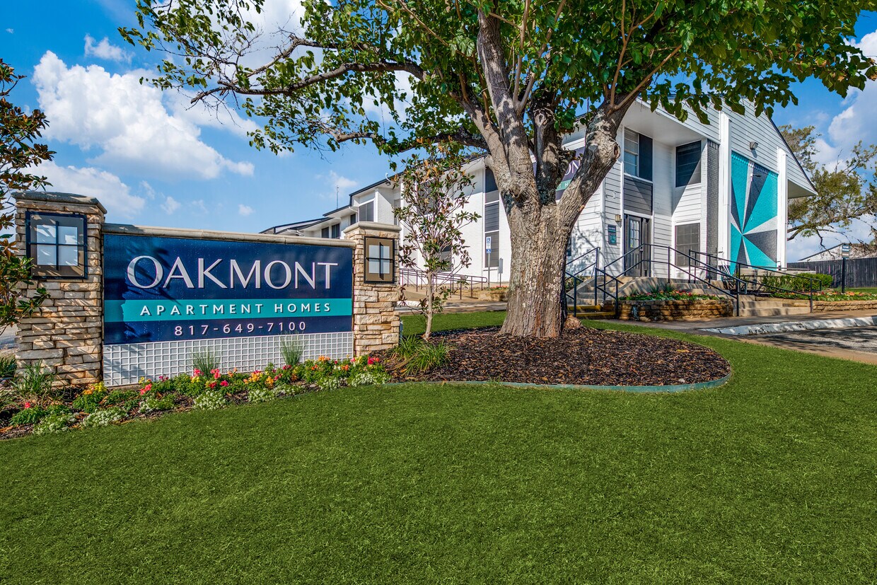 Oakmont Apartment Homes 834 Timberlake Dr Arlington, TX