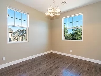 Building Photo - 2430 W Pikes Peak Dr