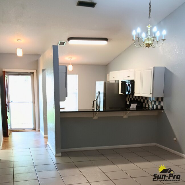 Photo - 3748 Gatewood Dr House