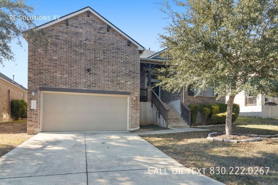 Foto principal - Spacious 4 Bed, 3 Bath Home in San Antonio...