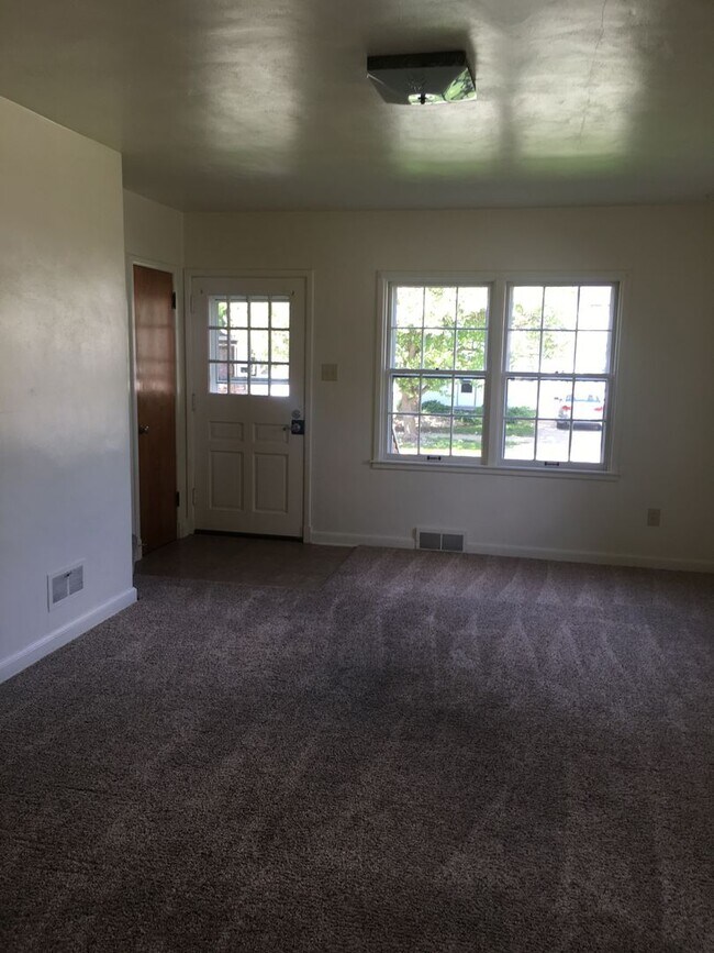 Foto del edificio - 1228/1230 Harding