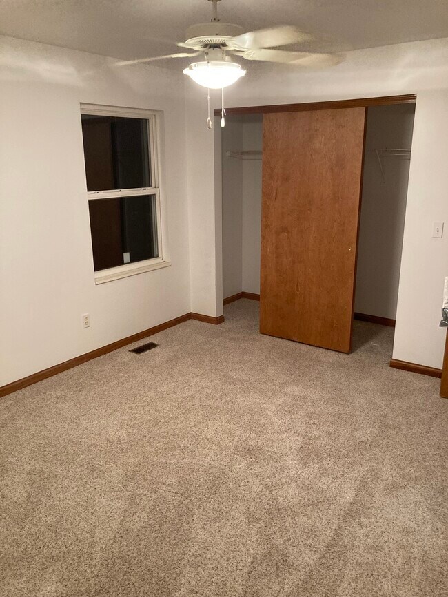 Building Photo - 2723 Blossom Ave
