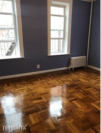 Foto principal - 2339 Bath Ave