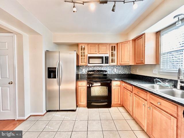 Building Photo - 2608 Tabiona Cir