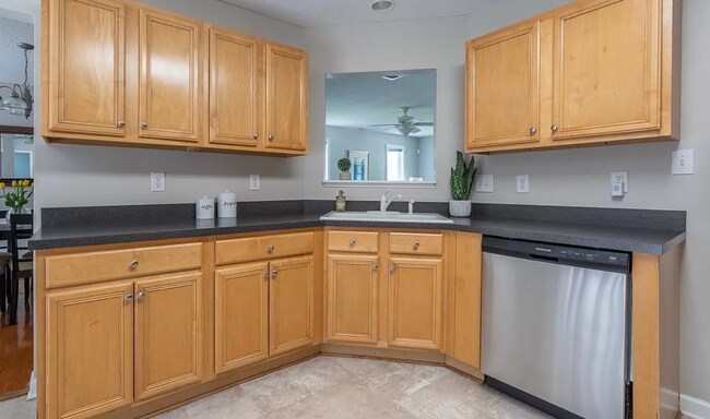 Foto del edificio - Beautiful 3 Bedroom in Hope Valley Farms