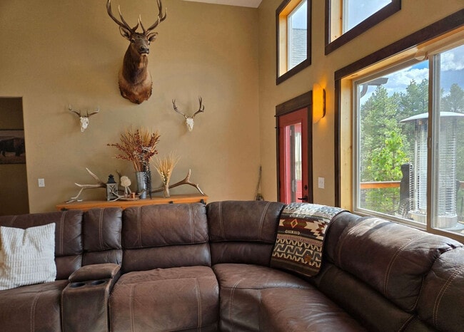 Foto del edificio - 5340 Seabiscuit Dr