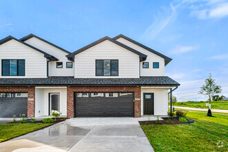 Building Photo - 1606 Aspen Ct