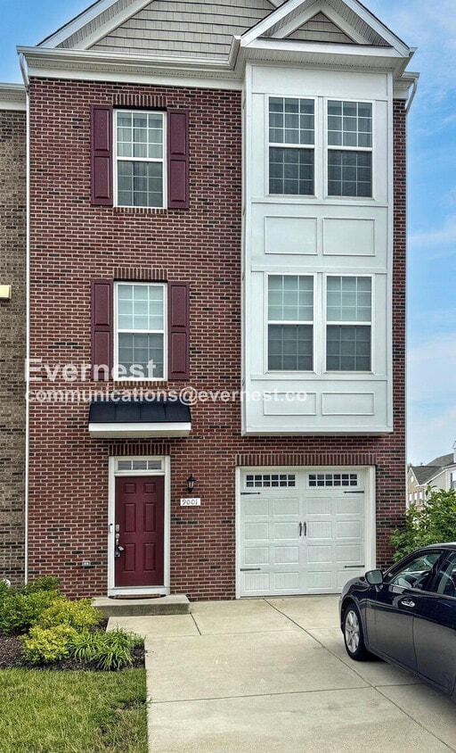 Primary Photo - 9001 Elderwood Pl