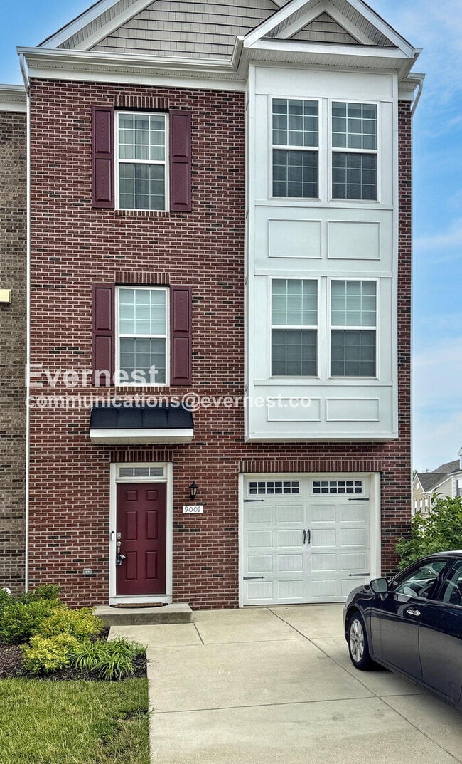 Building Photo - 9001 Elderwood Pl