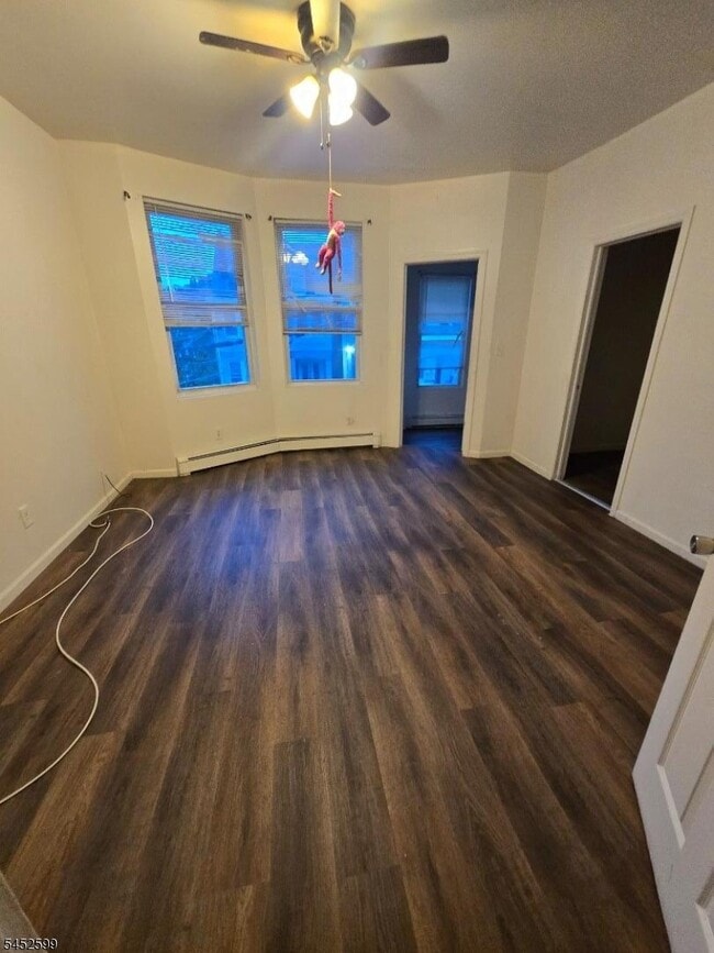 Foto del edificio - 782 Grove St