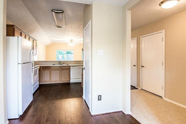 Foto del edificio - 87 Hockenberry Pl