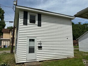Building Photo - 3613 Orchard St