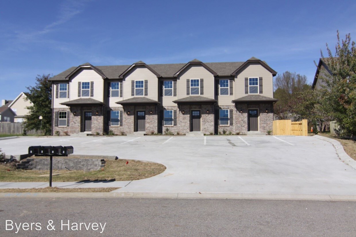 Foto principal - 1771 Spring Water Drive
