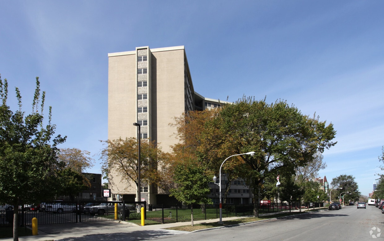 Building Photo - Judge Green Apartments