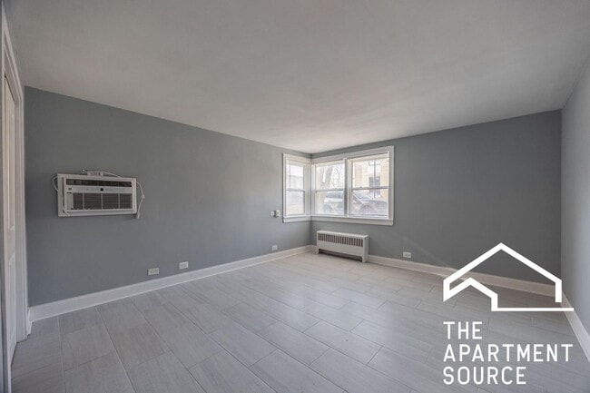 Photo - 6709 North California Avenue #GS Apartment