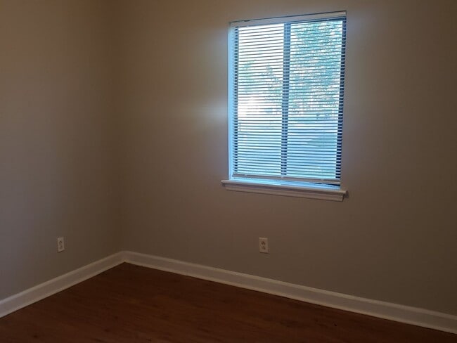 Building Photo - 8111 Marcus Ln